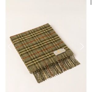 Balmoral Castle Tweed Wool plaid Scarf NWT